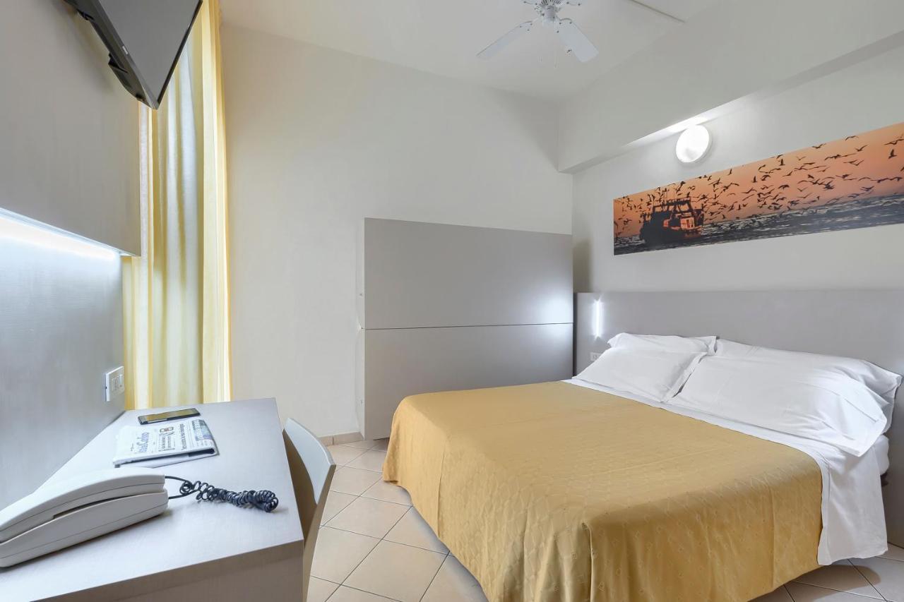 Savoia Hotel Misano Adriatico Exterior foto