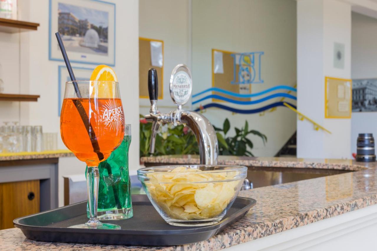 Savoia Hotel Misano Adriatico Exterior foto